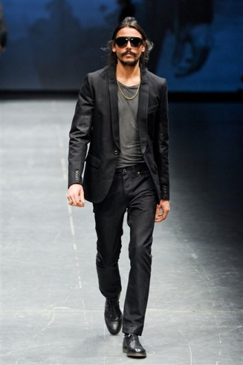 Fotoservizio/FW 2012-2013/MEN/DIESEL BLACK GOLD/D1/24