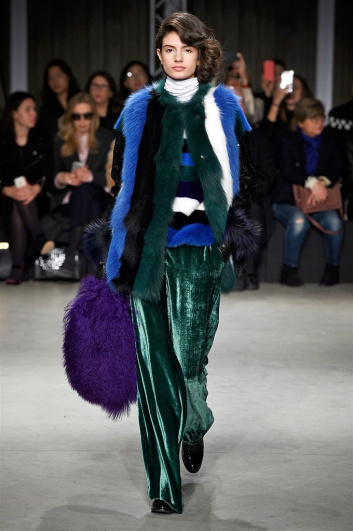 Fotoservizio/FW 2017-2018/WOMEN/SIMONETTA RAVIZZA/DP2/5