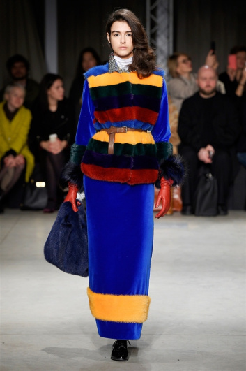 Fotoservizio/FW 2017-2018/WOMEN/SIMONETTA RAVIZZA/DP2/13