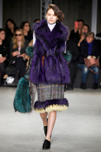 Fotoservizio/FW 2017-2018/WOMEN/SIMONETTA RAVIZZA/DP2/18