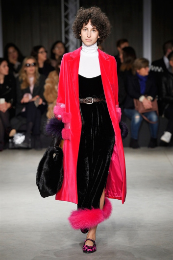 Fotoservizio/FW 2017-2018/WOMEN/SIMONETTA RAVIZZA/DP2/25