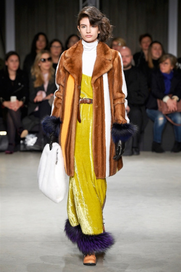 Fotoservizio/FW 2017-2018/WOMEN/SIMONETTA RAVIZZA/DP2/29