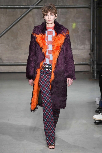 Fotoservizio/FW 2017-2018/WOMEN/MARNI/DP2/0