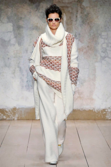 Fotoservizio/FW 2017-2018/WOMEN/LAURA BIAGIOTTI/DP2/7