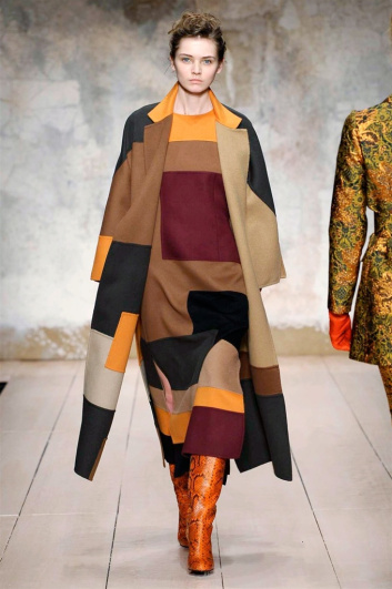 Fotoservizio/FW 2017-2018/WOMEN/LAURA BIAGIOTTI/DP2/0