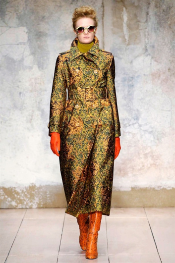 Fotoservizio/FW 2017-2018/WOMEN/LAURA BIAGIOTTI/DP2/1