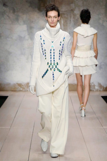 Fotoservizio/FW 2017-2018/WOMEN/LAURA BIAGIOTTI/DP2/8
