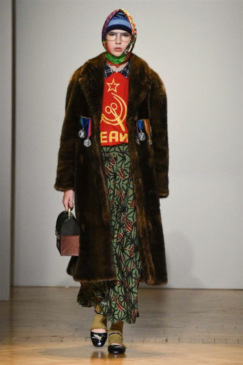 Fotoservizio/FW 2017-2018/WOMEN/STELLA JEAN/DP2/3
