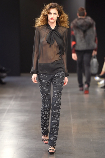 Fotoservizio/FW 2017-2018/WOMEN/ASSEGNATO/DP2/6