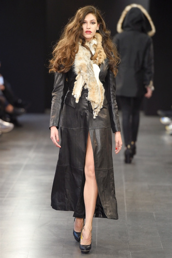 Fotoservizio/FW 2017-2018/WOMEN/ASSEGNATO/DP2/19