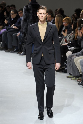Fotoservizio/FW 2012-2013/MEN/DIRK BIKKEMBERGS/D1/37