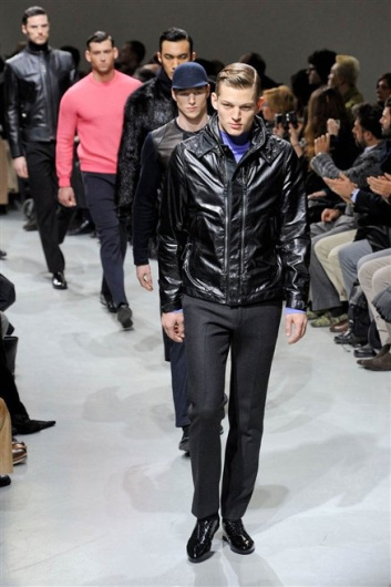 Fotoservizio/FW 2012-2013/MEN/DIRK BIKKEMBERGS/D1/40