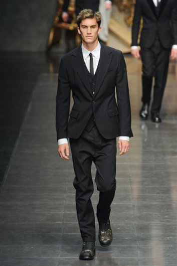 Fotoservizio/FW 2012-2013/MEN/DOLCE & GABBANA/D1/2