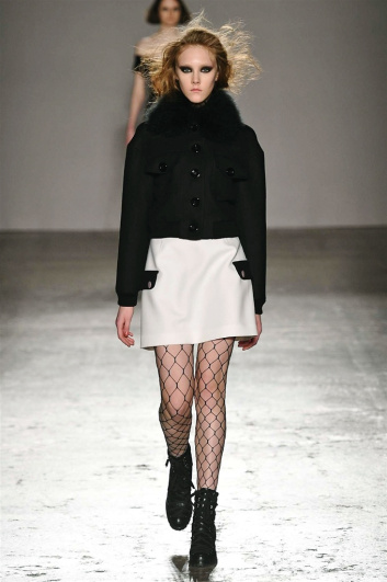 Fotoservizio/FW 2017-2018/WOMEN/DAIZY SHELY/DP2/3
