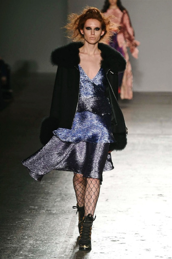 Fotoservizio/FW 2017-2018/WOMEN/DAIZY SHELY/DP2/1