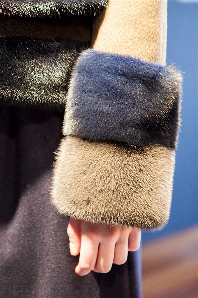 Fotoservizio/FW 2017-2018/WOMEN/PIAZZA SEMPIONE/DP2/45