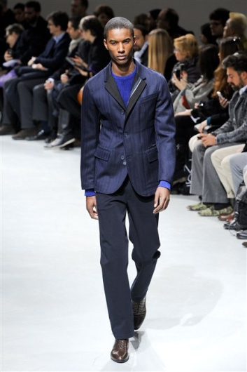 Fotoservizio/FW 2012-2013/MEN/DIRK BIKKEMBERGS/D1/21