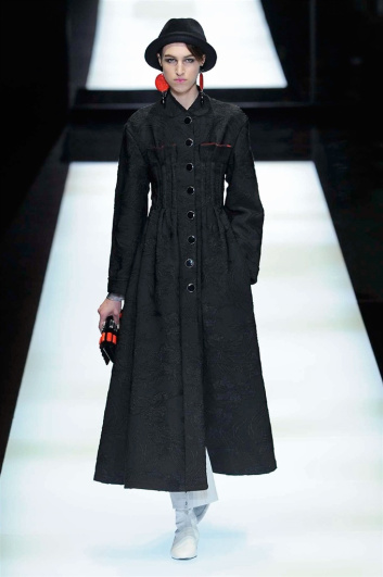 Fotoservizio/FW 2017-2018/WOMEN/GIORGIO ARMANI/DP2/2