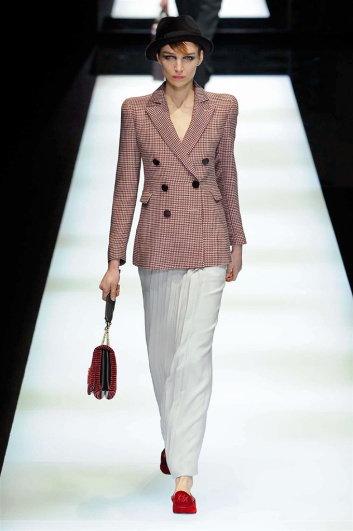 Fotoservizio/FW 2017-2018/WOMEN/GIORGIO ARMANI/DP2/2