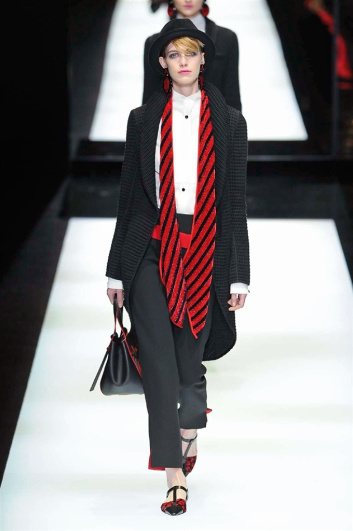 Fotoservizio/FW 2017-2018/WOMEN/GIORGIO ARMANI/DP2/1