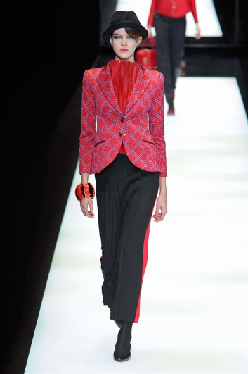 Fotoservizio/FW 2017-2018/WOMEN/GIORGIO ARMANI/DP2/3