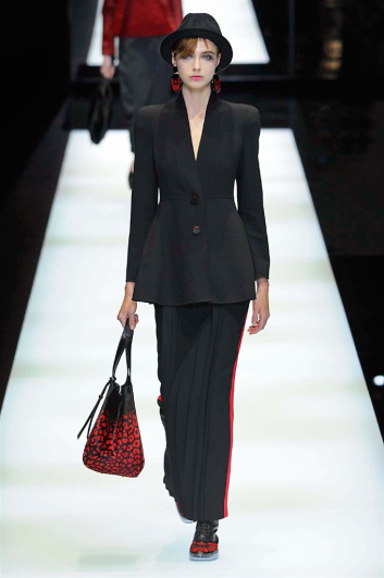 Fotoservizio/FW 2017-2018/WOMEN/GIORGIO ARMANI/DP2/6