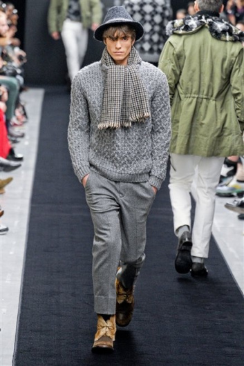 Fotoservizio/FW 2012-2013/MEN/ERMANNO SCERVINO/D1/5