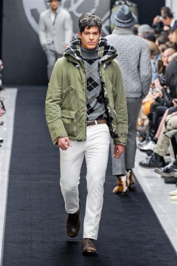 Fotoservizio/FW 2012-2013/MEN/ERMANNO SCERVINO/D1/6