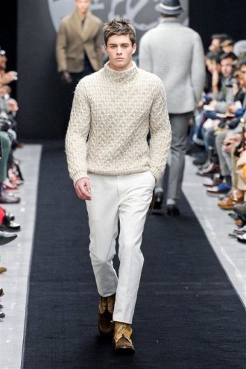 Fotoservizio/FW 2012-2013/MEN/ERMANNO SCERVINO/D1/9