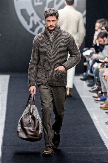 Fotoservizio/FW 2012-2013/MEN/ERMANNO SCERVINO/D1/11