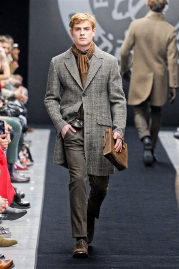 Fotoservizio/FW 2012-2013/MEN/ERMANNO SCERVINO/D1/14