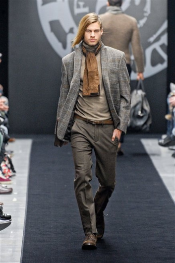 Fotoservizio/FW 2012-2013/MEN/ERMANNO SCERVINO/D1/15
