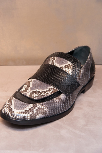 Fotoservizio/SS 2018/MEN/JIMMY CHOO/DP2/11