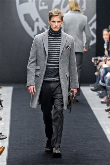 Fotoservizio/FW 2012-2013/MEN/ERMANNO SCERVINO/D1/31