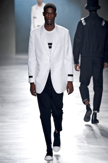 Fotoservizio/SS 2018/MEN/NEIL BARRETT/DP2/5