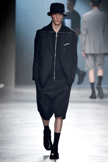 Fotoservizio/SS 2018/MEN/NEIL BARRETT/DP2/9