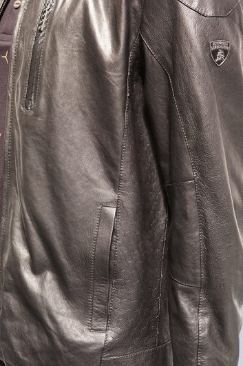 Fotoservizio/SS 2018/MEN/COLLEZIONE AUTOMOBILI LAMBORGHINI/DP2/48