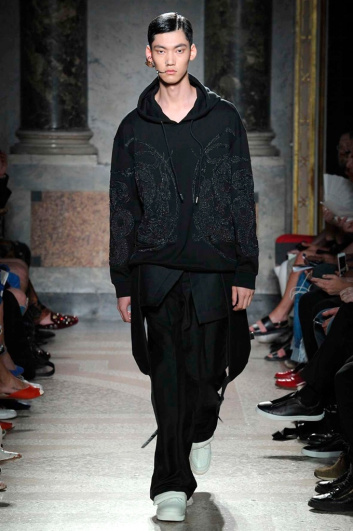 Fotoservizio/SS 2018/MEN/LES HOMMES/DP2/0