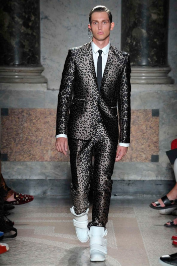 Fotoservizio/SS 2018/MEN/LES HOMMES/DP2/6