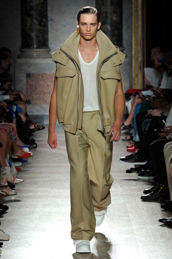 Fotoservizio/SS 2018/MEN/LES HOMMES/DP2/0