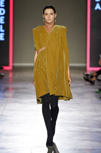 Fotoservizio/SS 2018/MEN/MILANO MODA GRADUATE/DP2/17