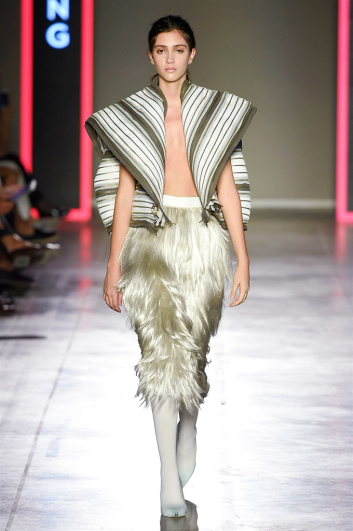 Fotoservizio/SS 2018/MEN/MILANO MODA GRADUATE/DP2/24