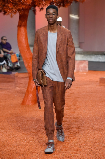 Fotoservizio/SS 2018/MEN/ERMENEGILDO ZEGNA/DP2/7