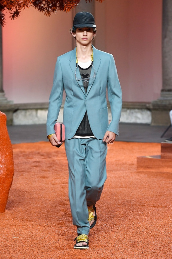 Fotoservizio/SS 2018/MEN/ERMENEGILDO ZEGNA/DP2/2