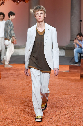 Fotoservizio/SS 2018/MEN/ERMENEGILDO ZEGNA/DP2/4
