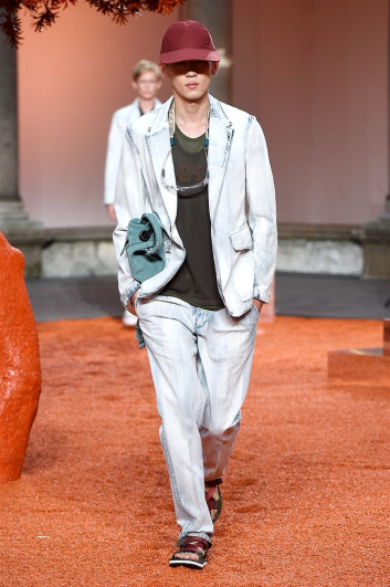 Fotoservizio/SS 2018/MEN/ERMENEGILDO ZEGNA/DP2/3