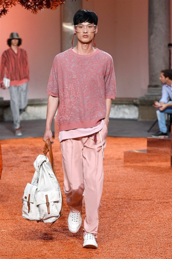 Fotoservizio/SS 2018/MEN/ERMENEGILDO ZEGNA/DP2/6