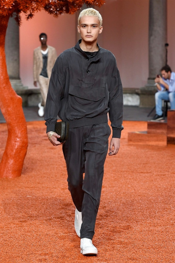 Fotoservizio/SS 2018/MEN/ERMENEGILDO ZEGNA/DP2/4