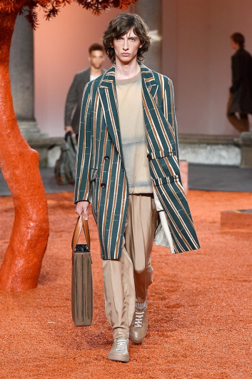 Fotoservizio/SS 2018/MEN/ERMENEGILDO ZEGNA/DP2/6