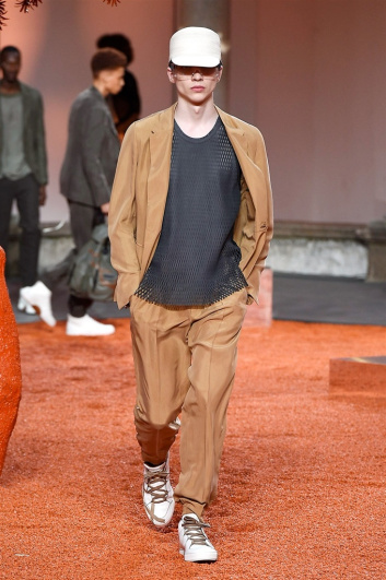 Fotoservizio/SS 2018/MEN/ERMENEGILDO ZEGNA/DP2/3